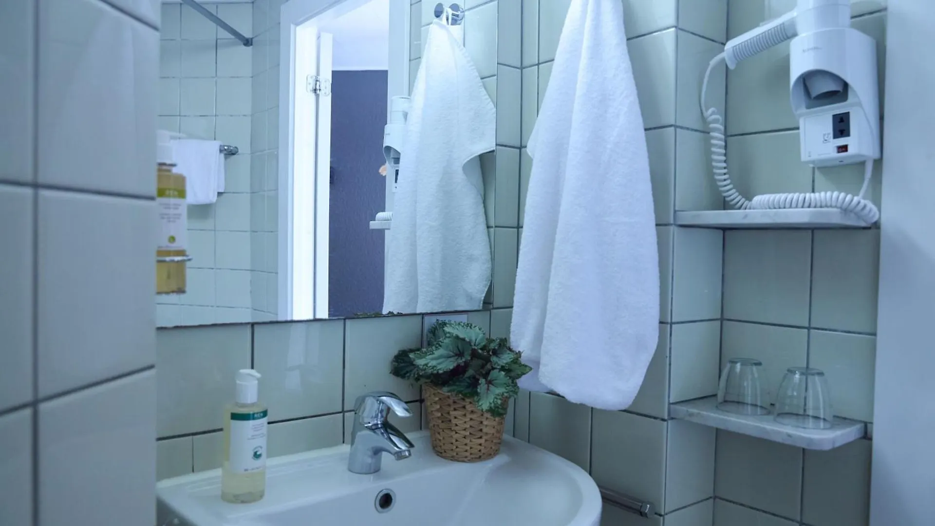 **  Hotel Annex Copenhague Dinamarca