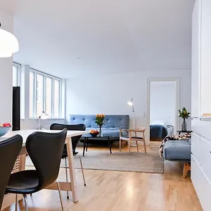 Sanders Tower - Dreamy Two-bedroom In Charming Copenhagen